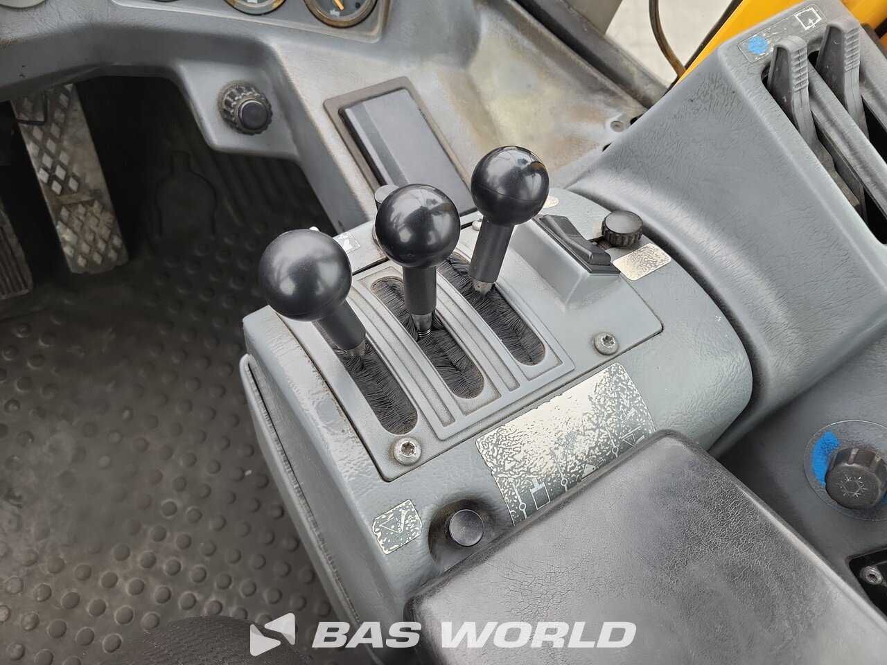 Other : Volvo L90 C Wheel loader