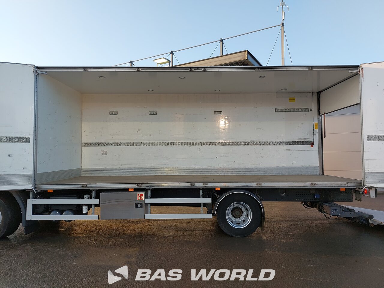 Other : Volvo FE 280 Furgon