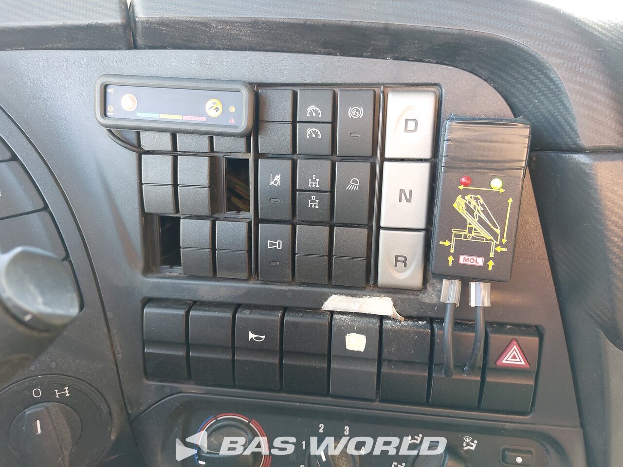 Other : Iveco Stralis 310 شاحنات مسطحة