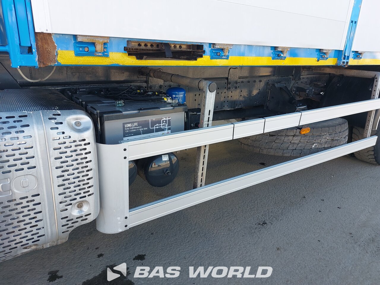 Other : Iveco Stralis 310 شاحنات مسطحة