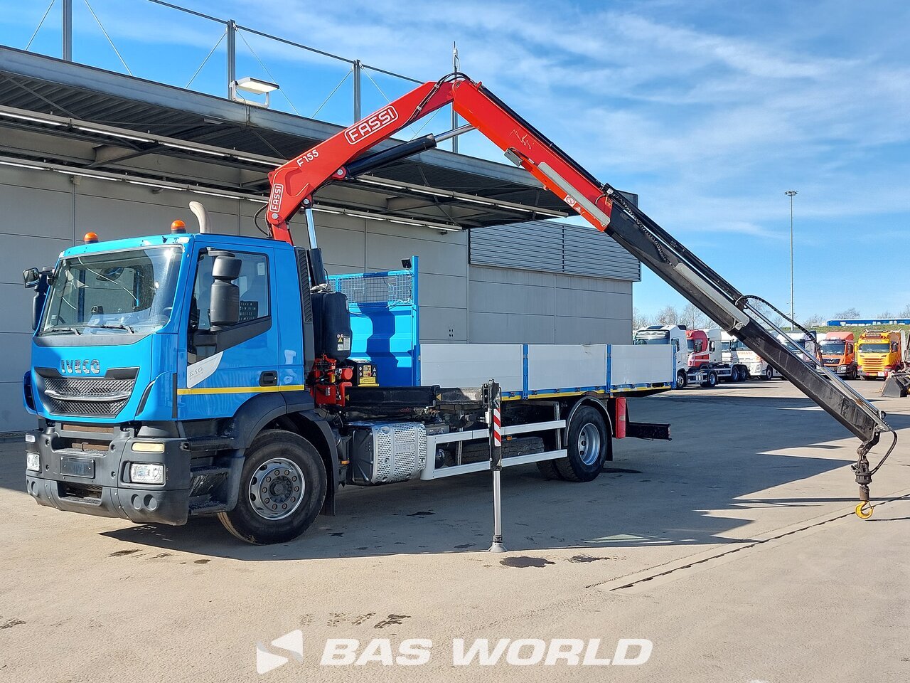 Other : Iveco Stralis 310 شاحنات مسطحة