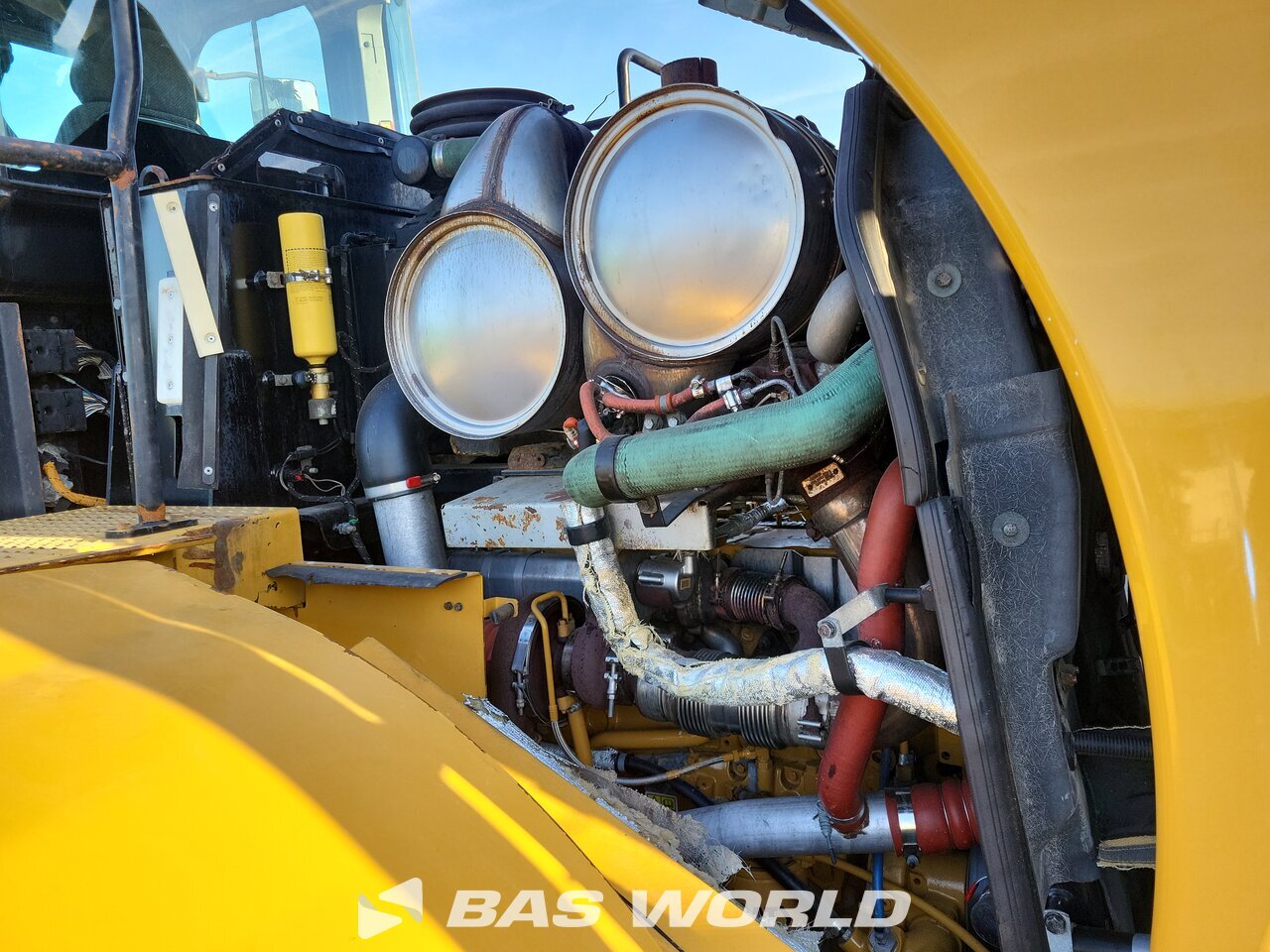 Other : Caterpillar 972 M Încărcător frontal pe roți