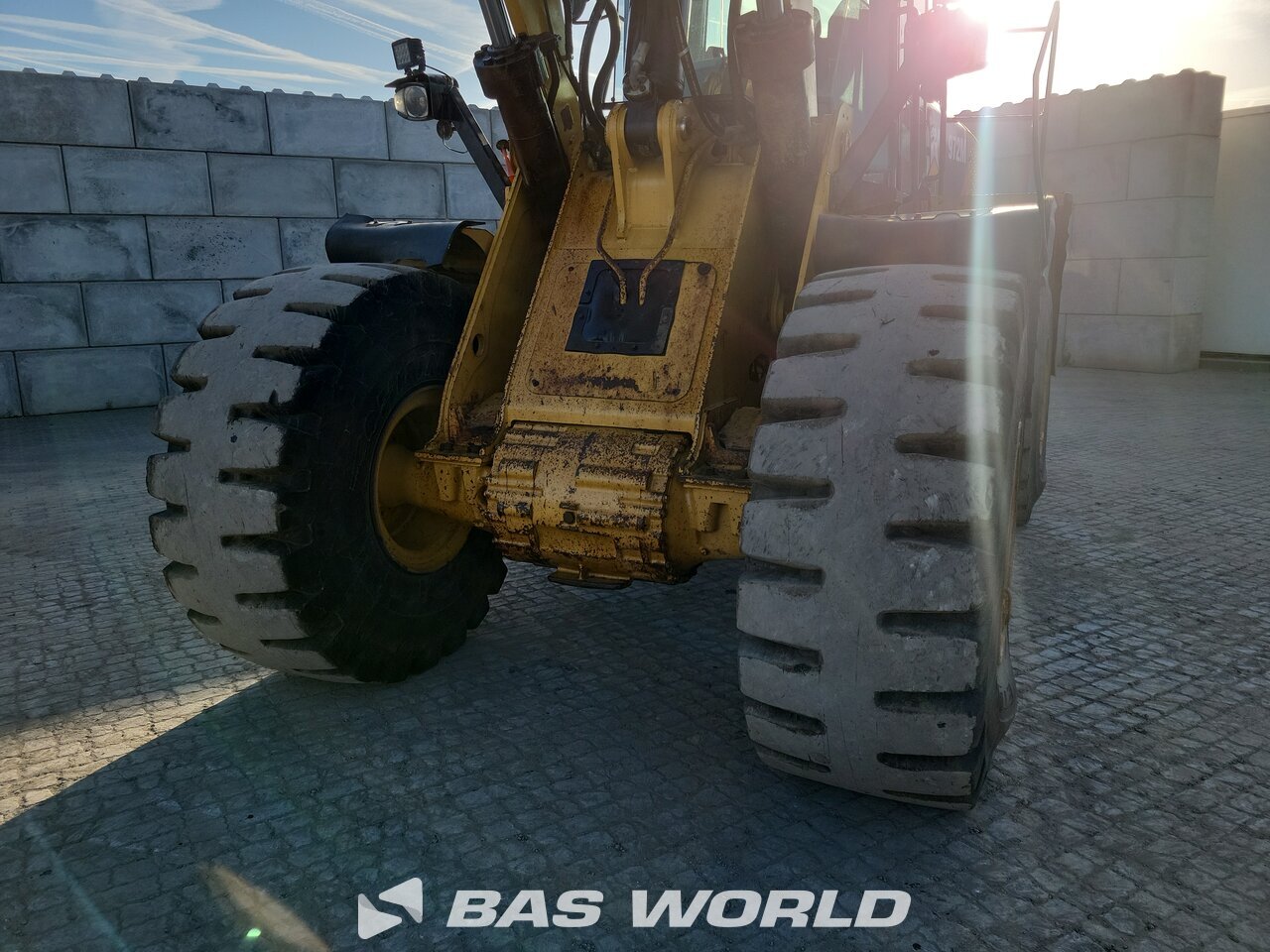 Other : Caterpillar 972 M Încărcător frontal pe roți