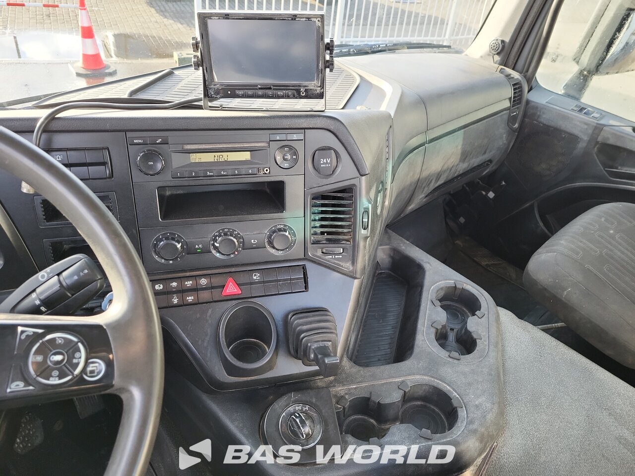 Other : Mercedes Arocs 3240 Camion hormigonera
