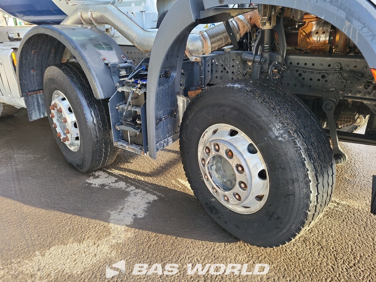 Other : Mercedes Arocs 3240 Camion hormigonera