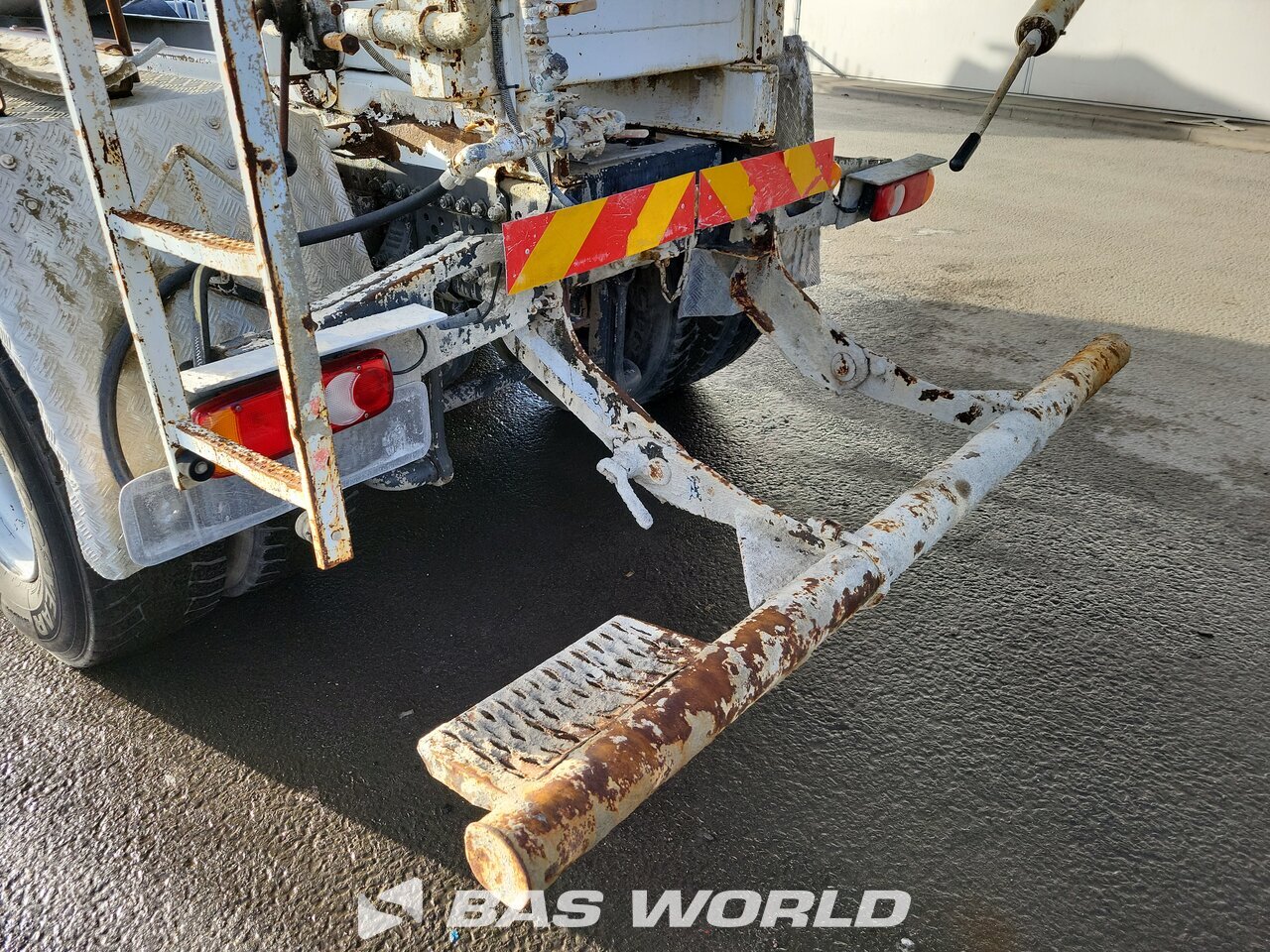 Other : Mercedes Arocs 3240 Camion hormigonera