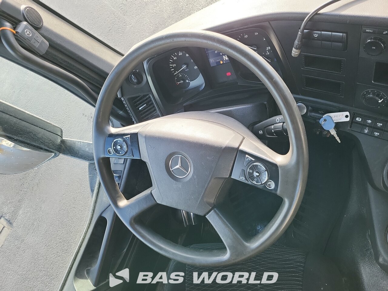 Other : Mercedes Arocs 3240 Camion hormigonera