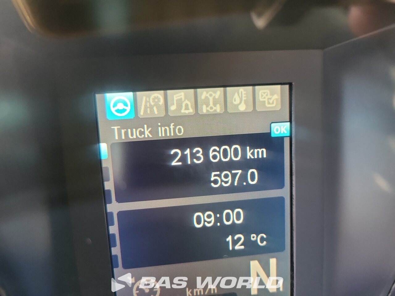 Other : Mercedes Arocs 3240 Camion malaxeur béton