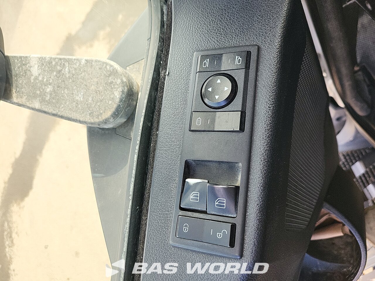 Other : Mercedes Arocs 3240 شاحنة خلاطة خرسانة
