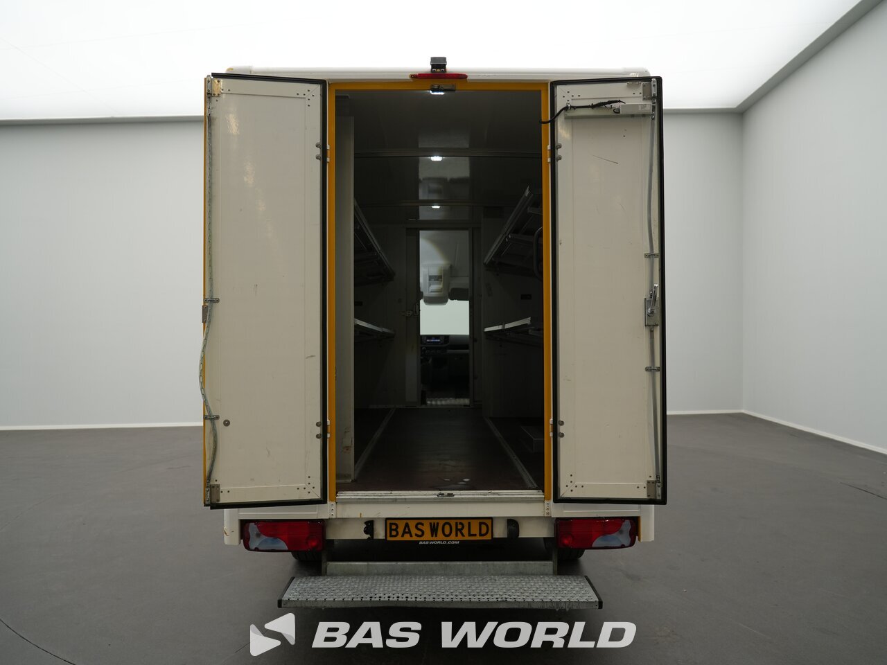 Other : MAN TGE 3.100 Cassoni