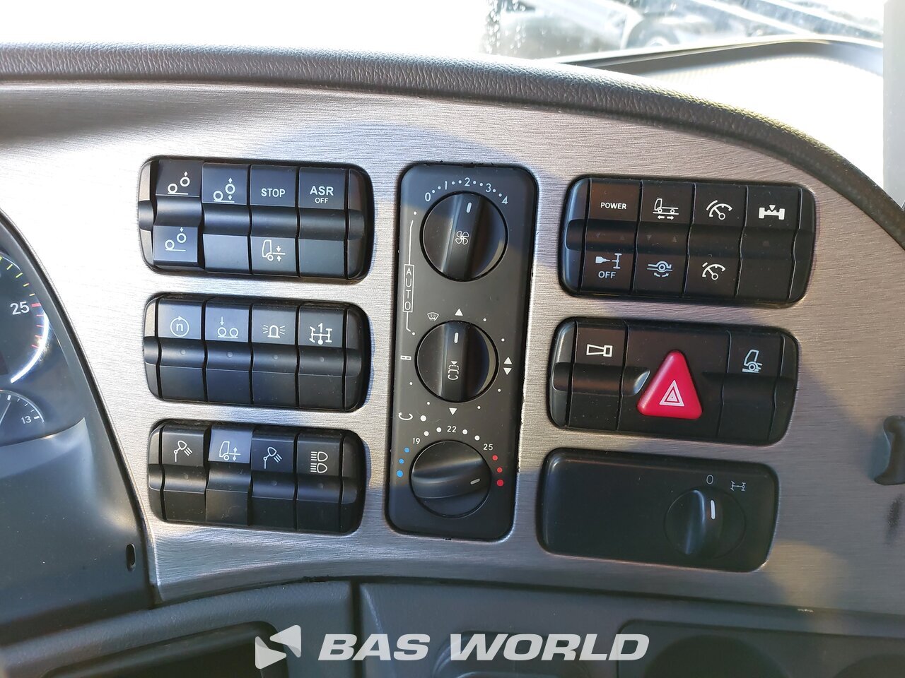 Other : Mercedes Actros 3260 الشاسيه