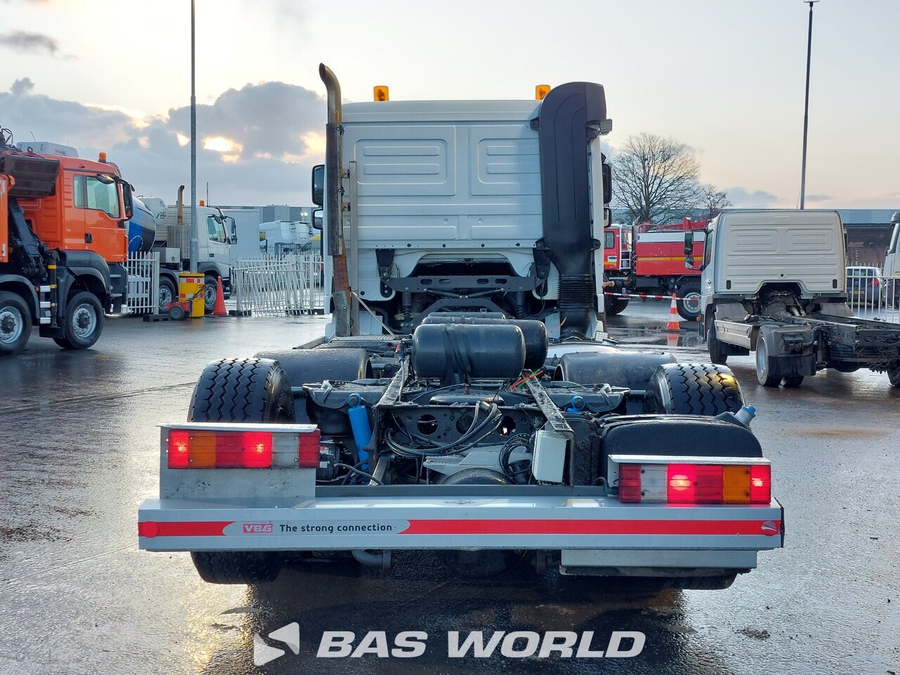 Other : Mercedes Actros 3260 الشاسيه