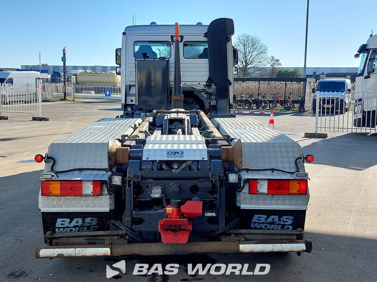 Other : Mercedes Actros 2548 شاحنة ذات خطاف