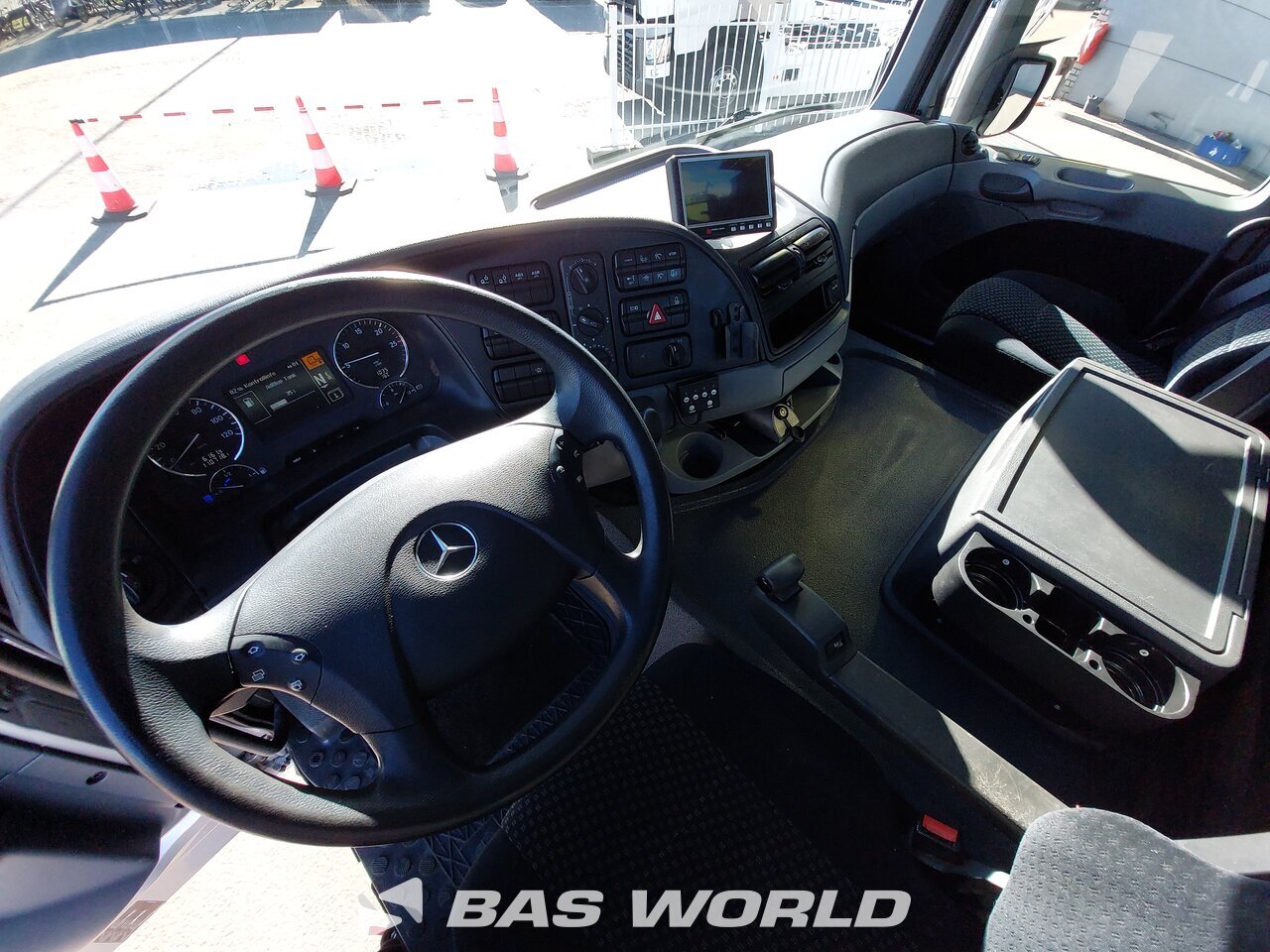 Other : Mercedes Actros 2548 شاحنة ذات خطاف