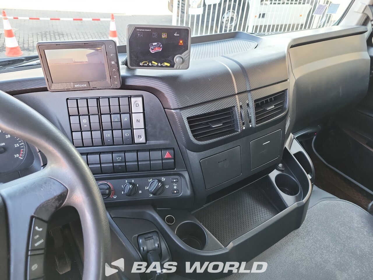 Other : Iveco Trakker 360 Fladvogne lastbiler