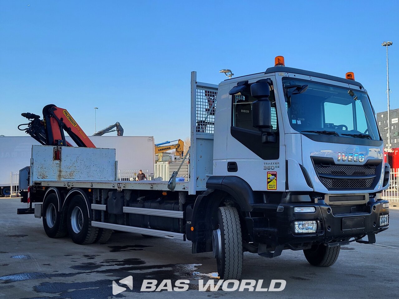 Other : Iveco Trakker 360 Fladvogne lastbiler