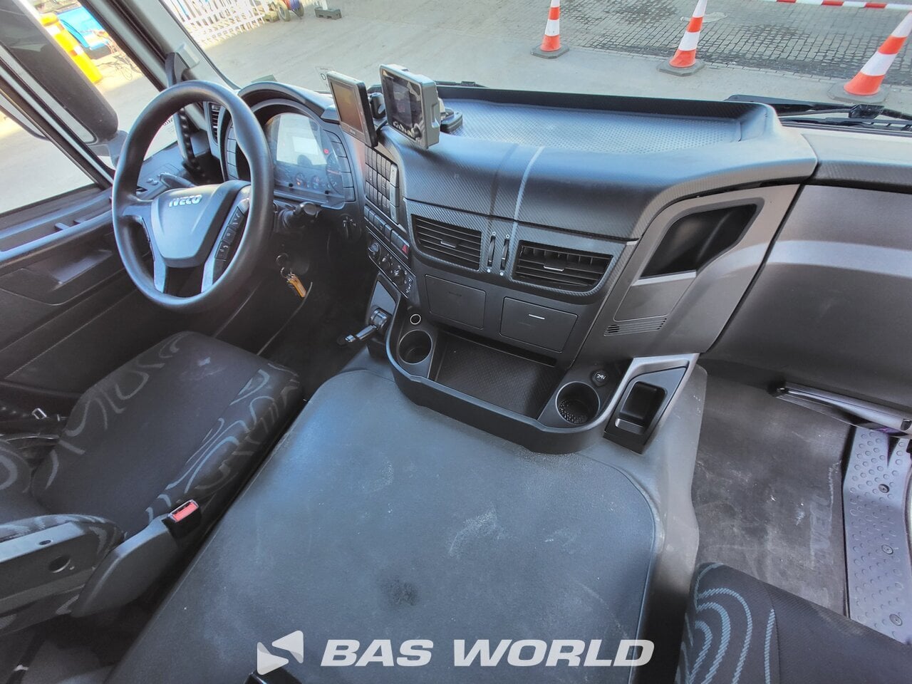 Other : Iveco Trakker 360 Fladvogne lastbiler