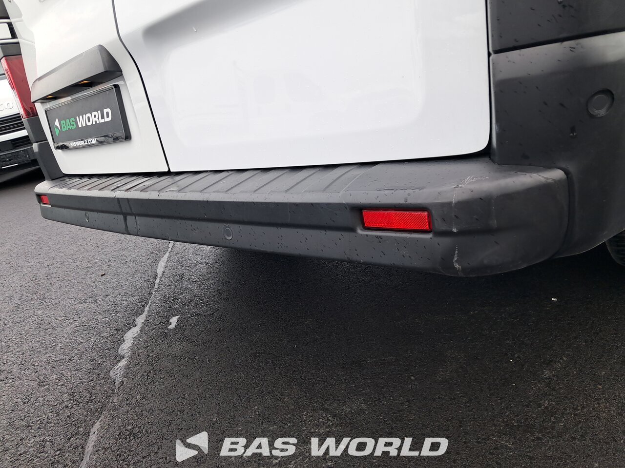 Other : Renault Trafic 130pk Closed box van