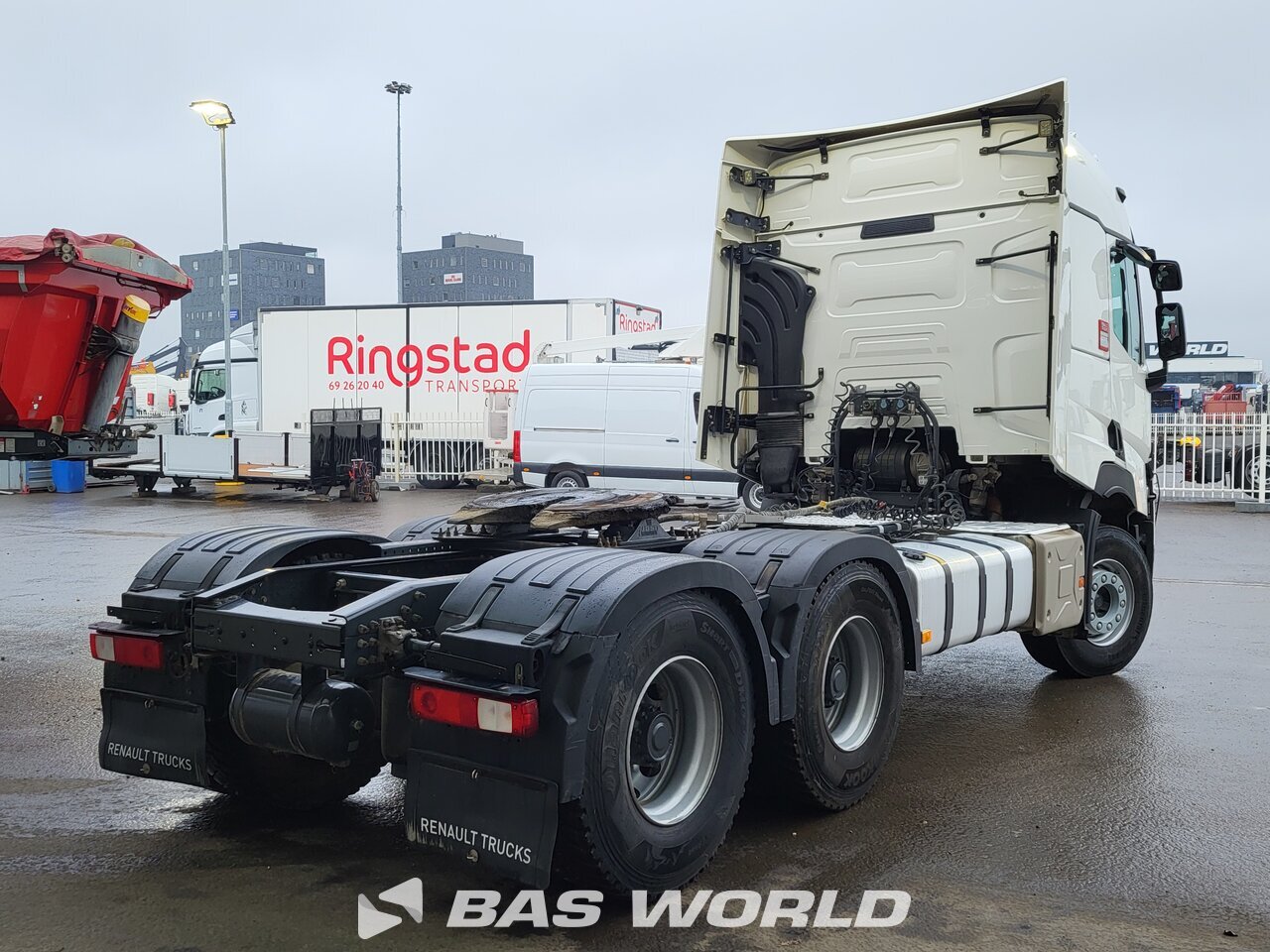 Other : Renault T 520 tegljač