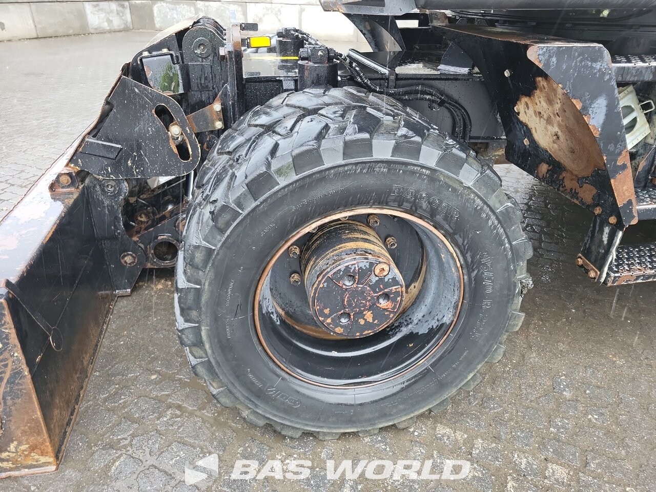 Other : Hitachi ZX170W -6 Wheeled excavator