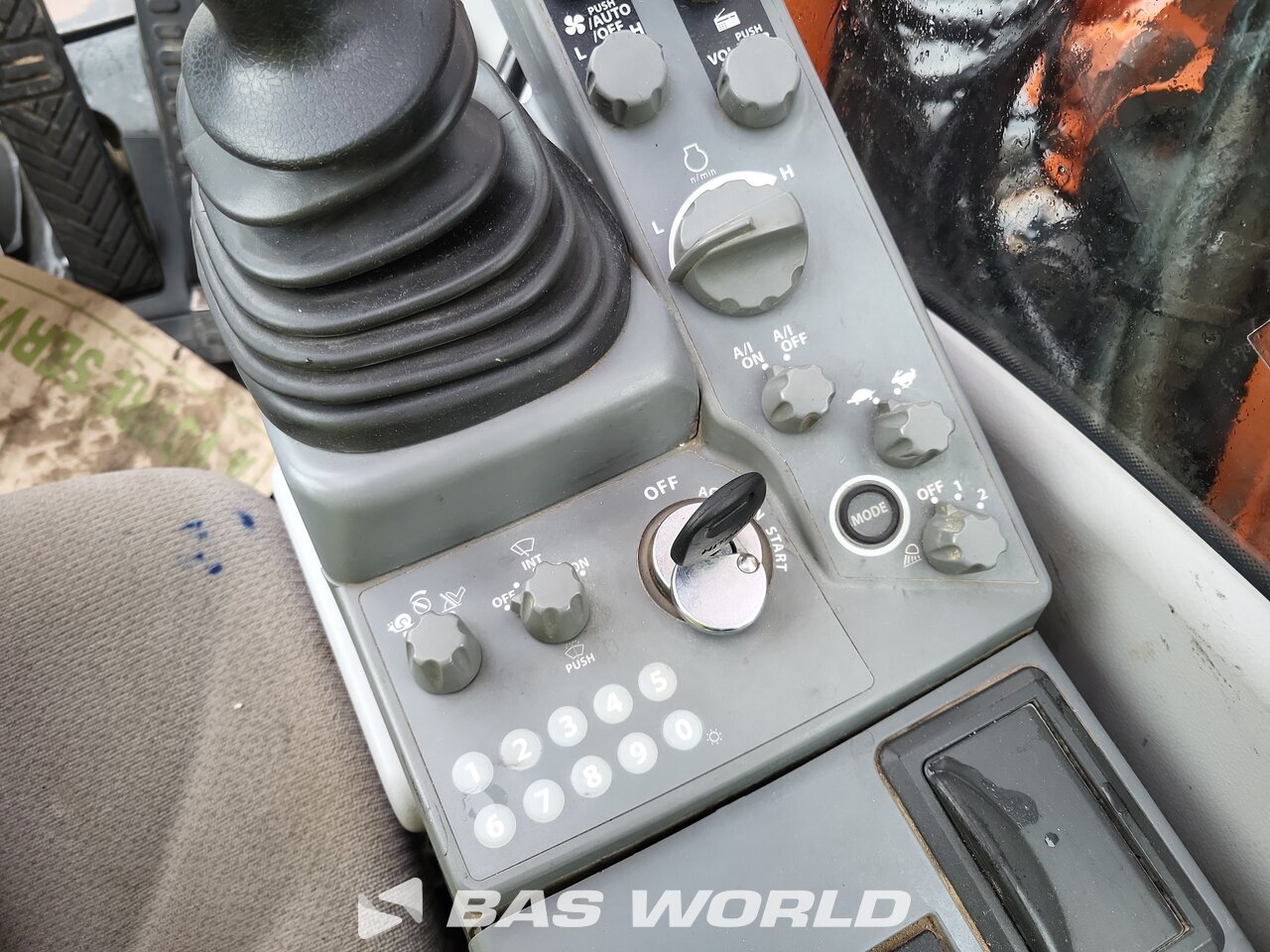 Other : Hitachi ZX170W -6 Wheeled excavator