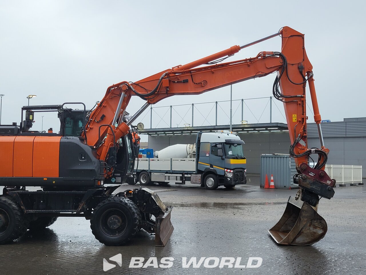 Other : Hitachi ZX170W -6 Wheeled excavator
