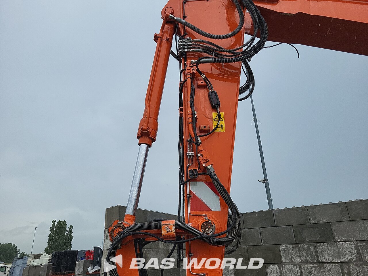 Other : Hitachi ZX170W -6 Wheeled excavator