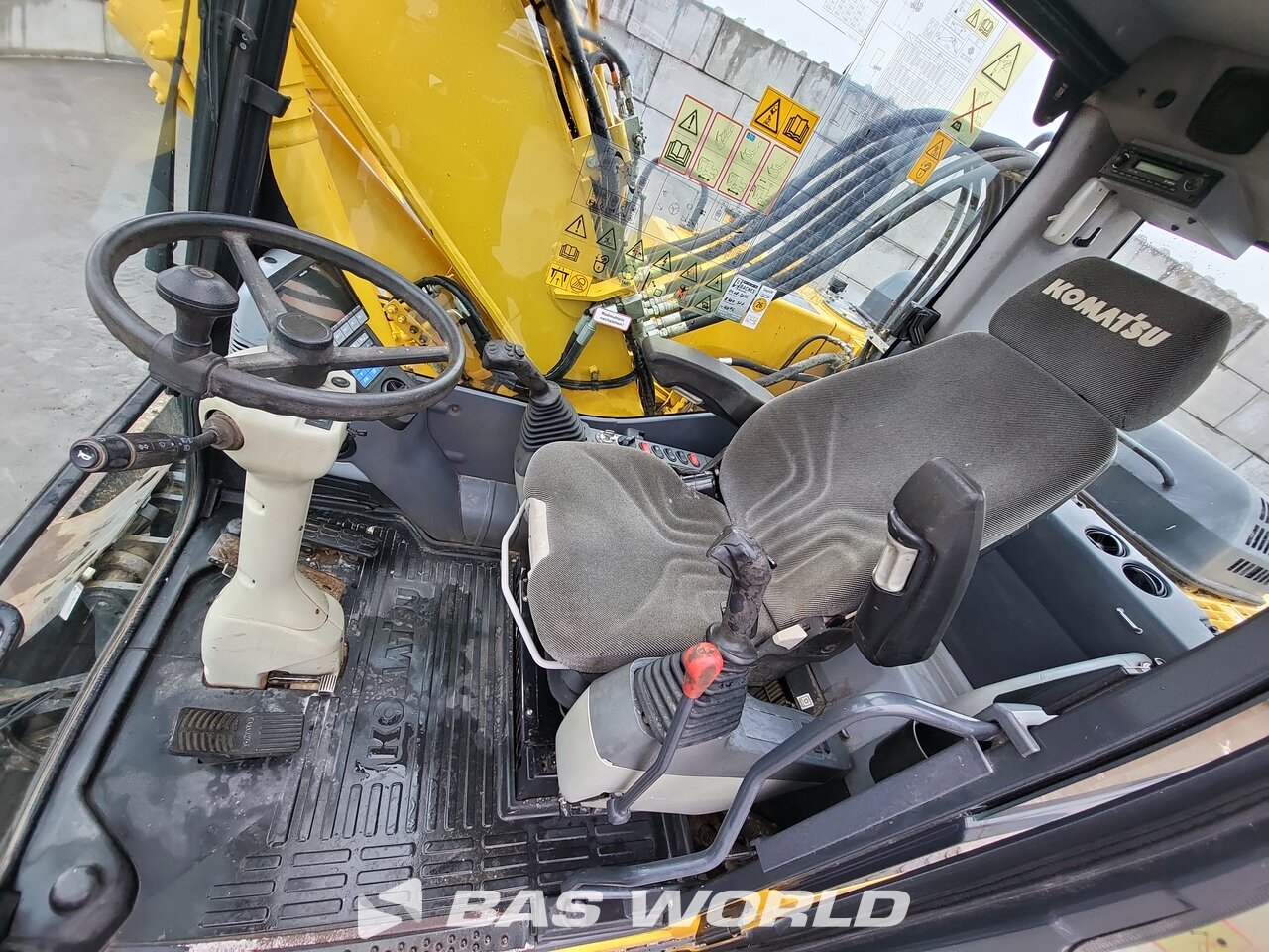 Other : Komatsu PW180 -7E0 Koparka kołowa