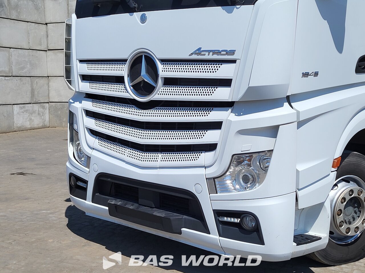 Other : Mercedes Actros 1845 Cap tractor