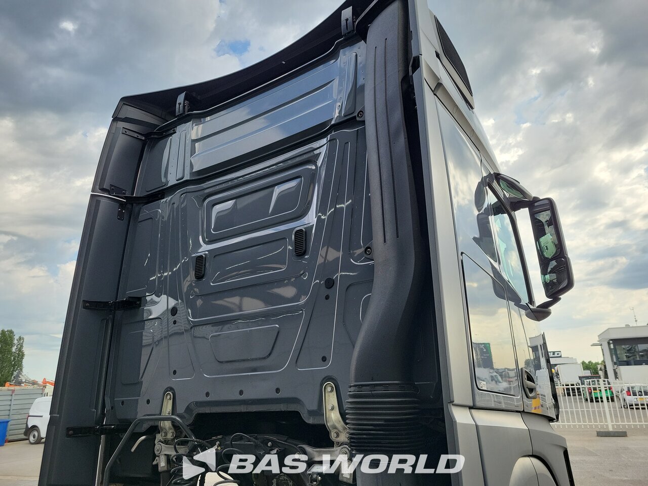 Other : Mercedes Actros 1851 Влекач