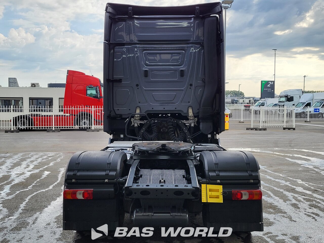 Other : Mercedes Actros 1851 Влекач