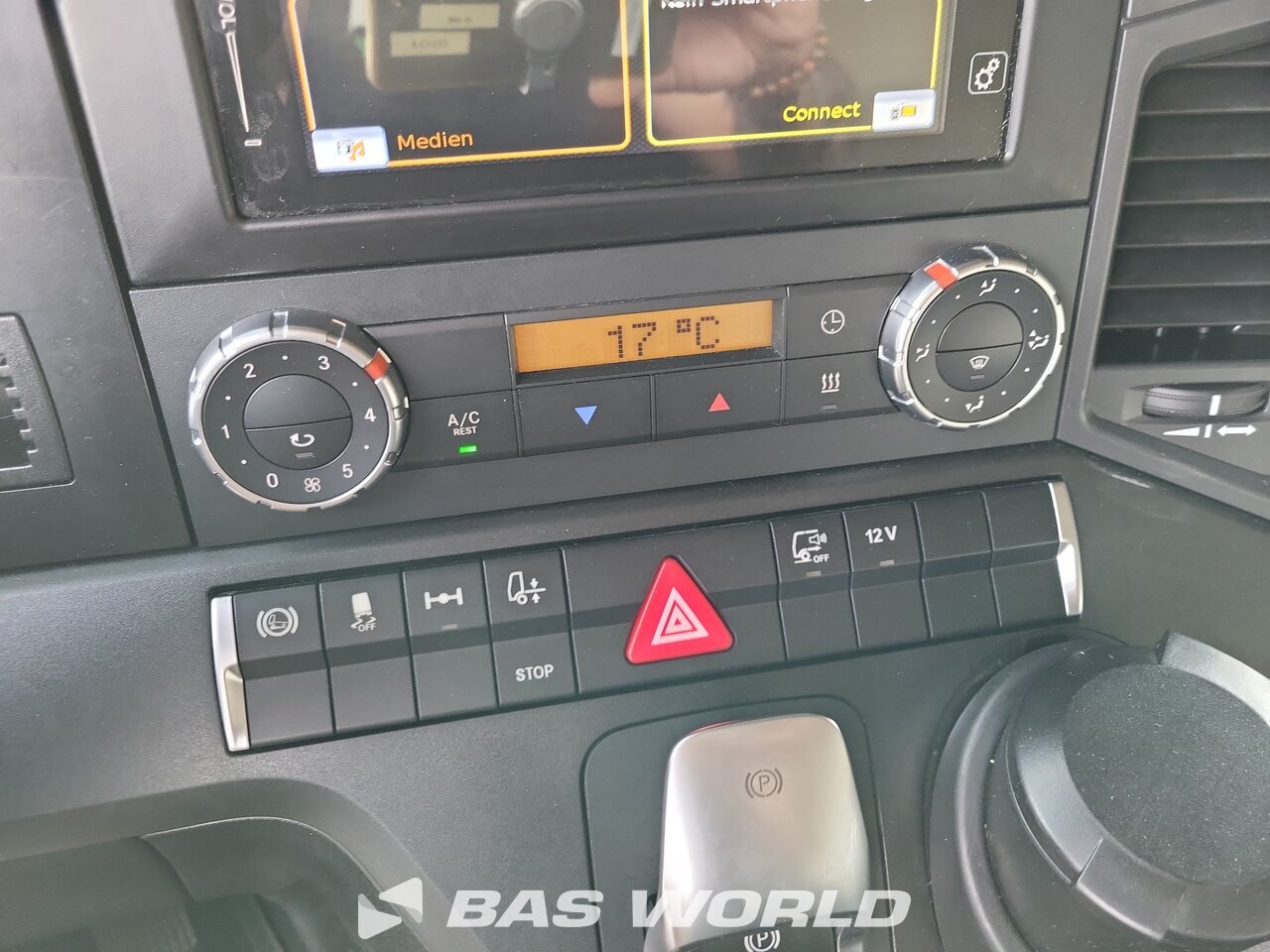 Other : Mercedes Actros 1851 Влекач