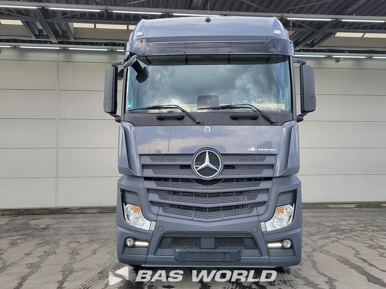 Other : Mercedes Actros 1851 Влекач