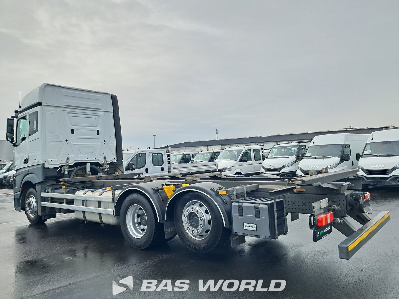 Other : Mercedes Actros 2540 Camion à Caisse Mobile