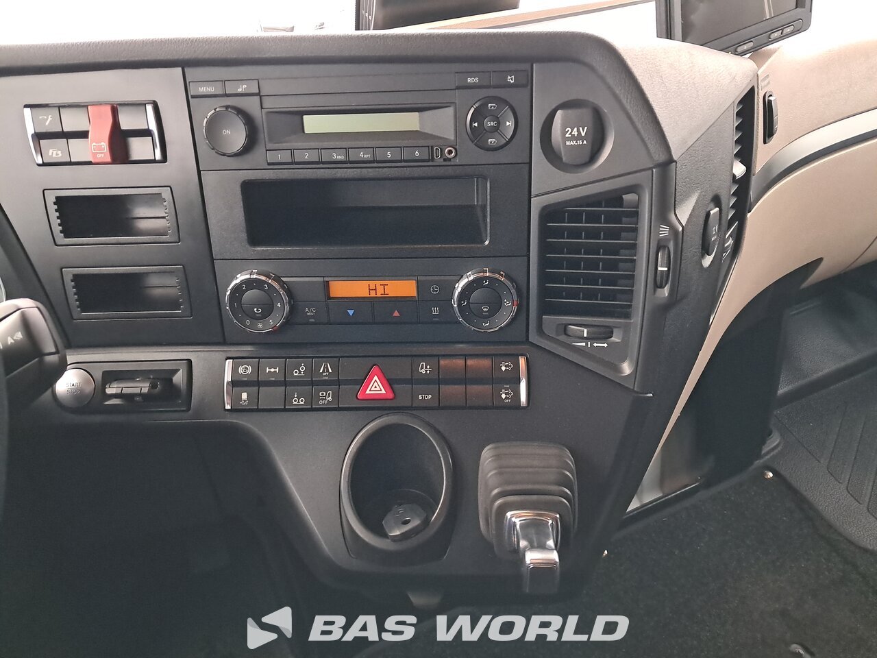 Other : Mercedes Actros 2540 Camion à Caisse Mobile