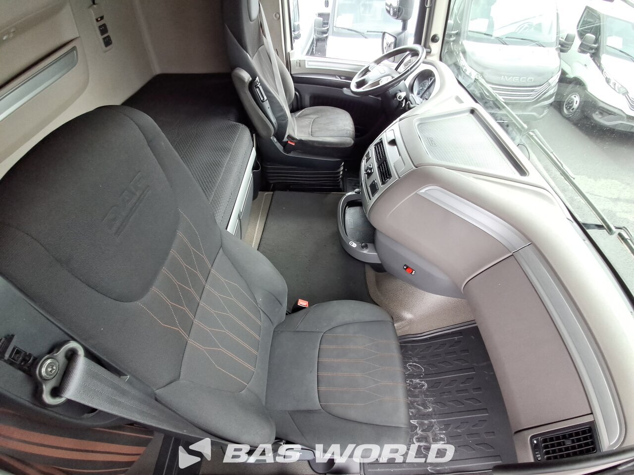Other : DAF XF 480 Camion Casse Mobili