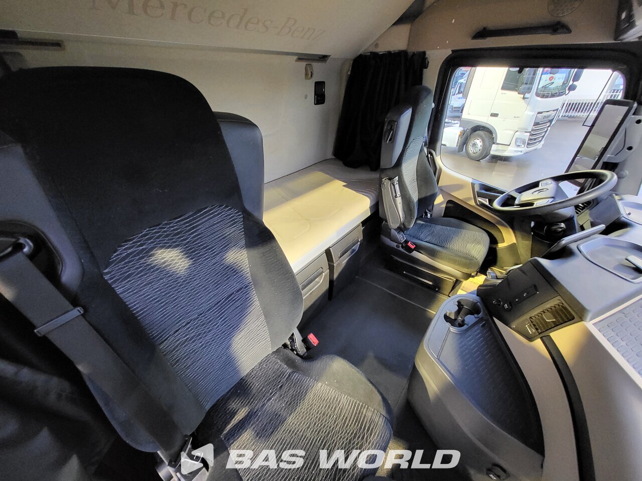 Other : Mercedes Actros 1845 Cap tractor
