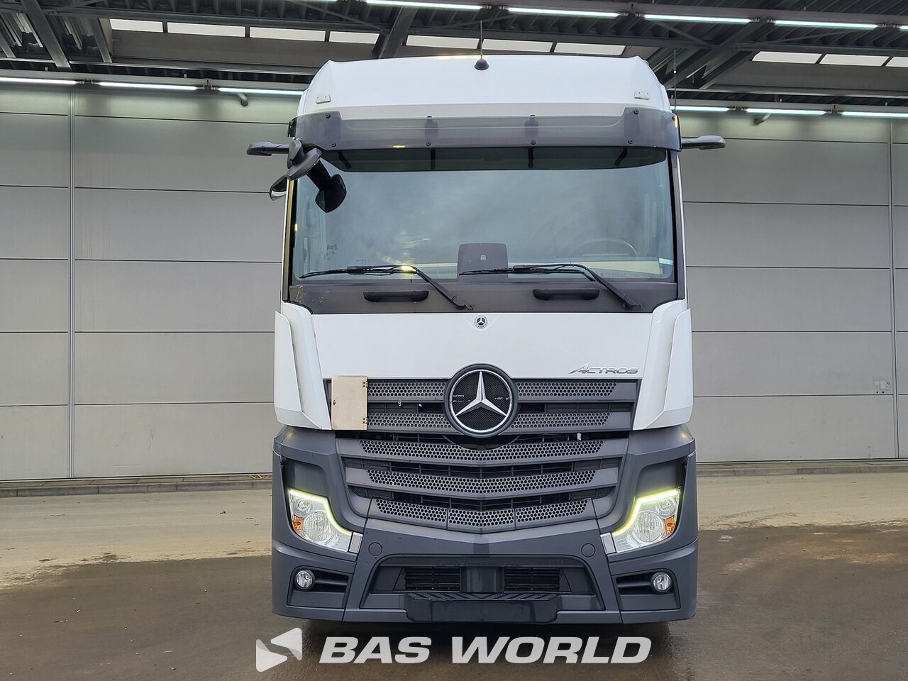 Other : Mercedes Actros 1845 Tractor