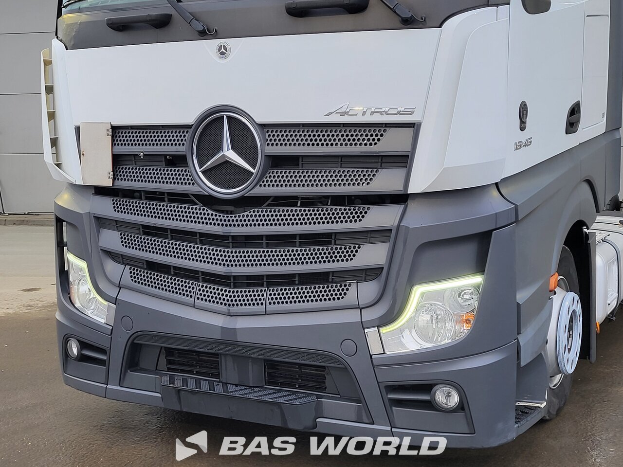 Other : Mercedes Actros 1845 Tractor