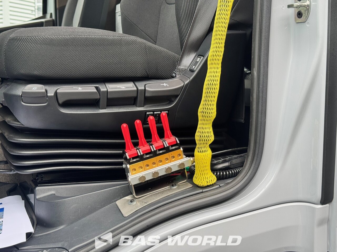 Other : DAF XD 450 camión con gancho elevador
