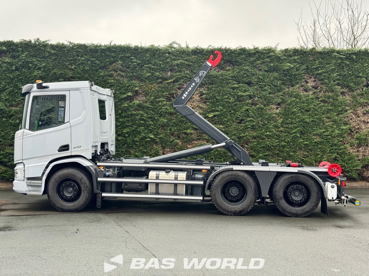 Other : DAF XD 450 camión con gancho elevador