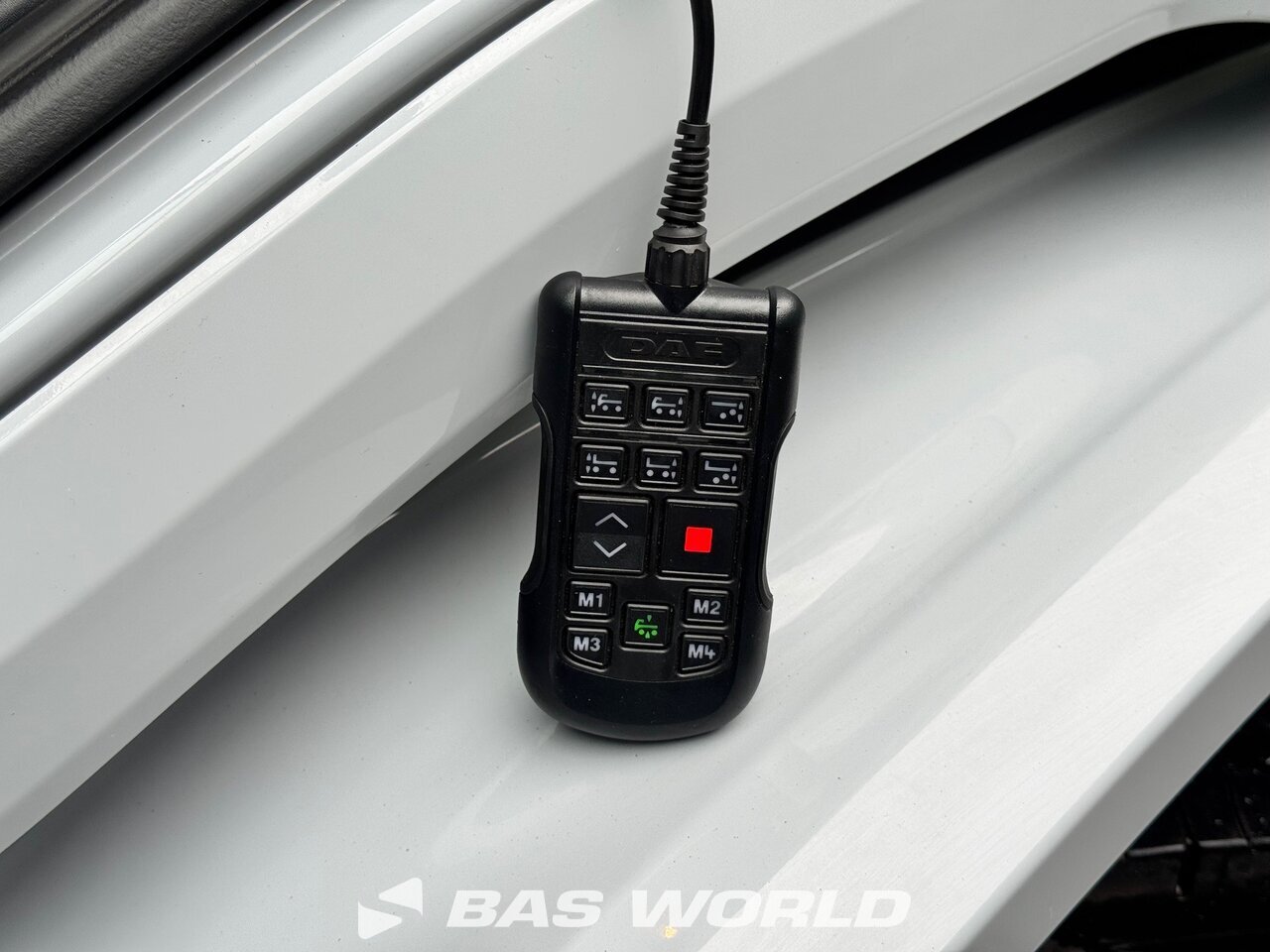 Other : DAF XD 450 camión con gancho elevador