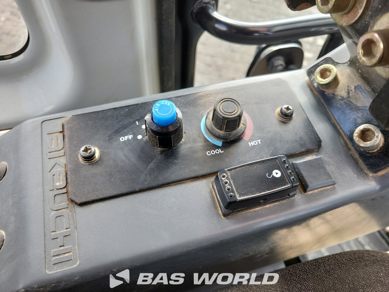 Other : Takeuchi TB250 Мини екскаватор <10 т