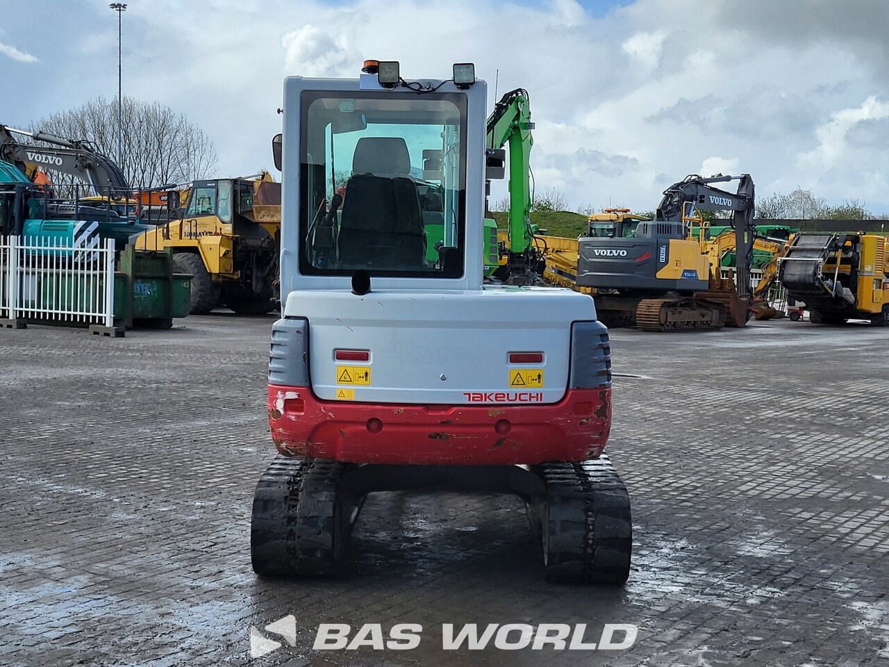 Other : Takeuchi TB250 Мини екскаватор <10 т