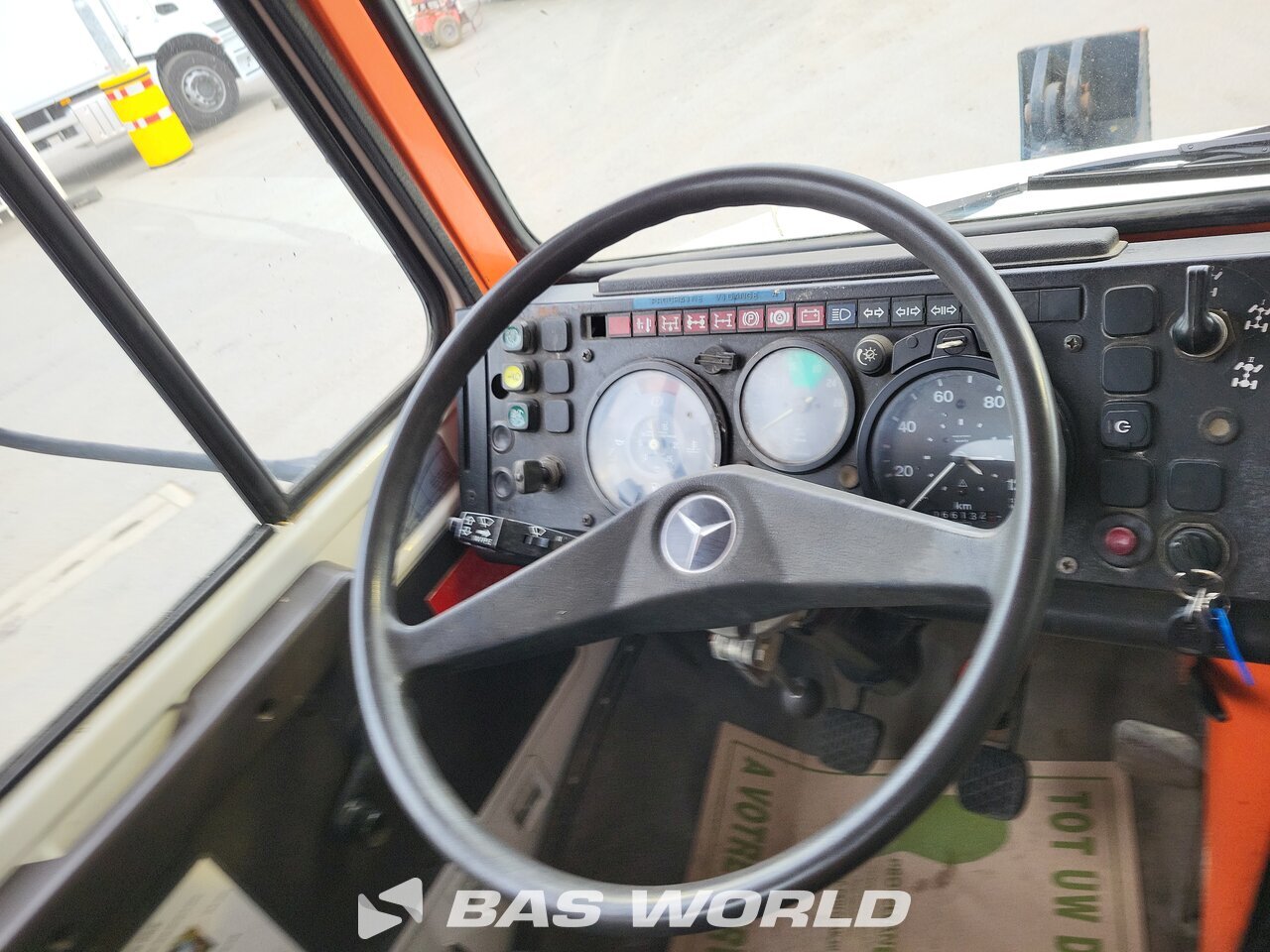 Other : Mercedes U 1750L38 Dropside camion