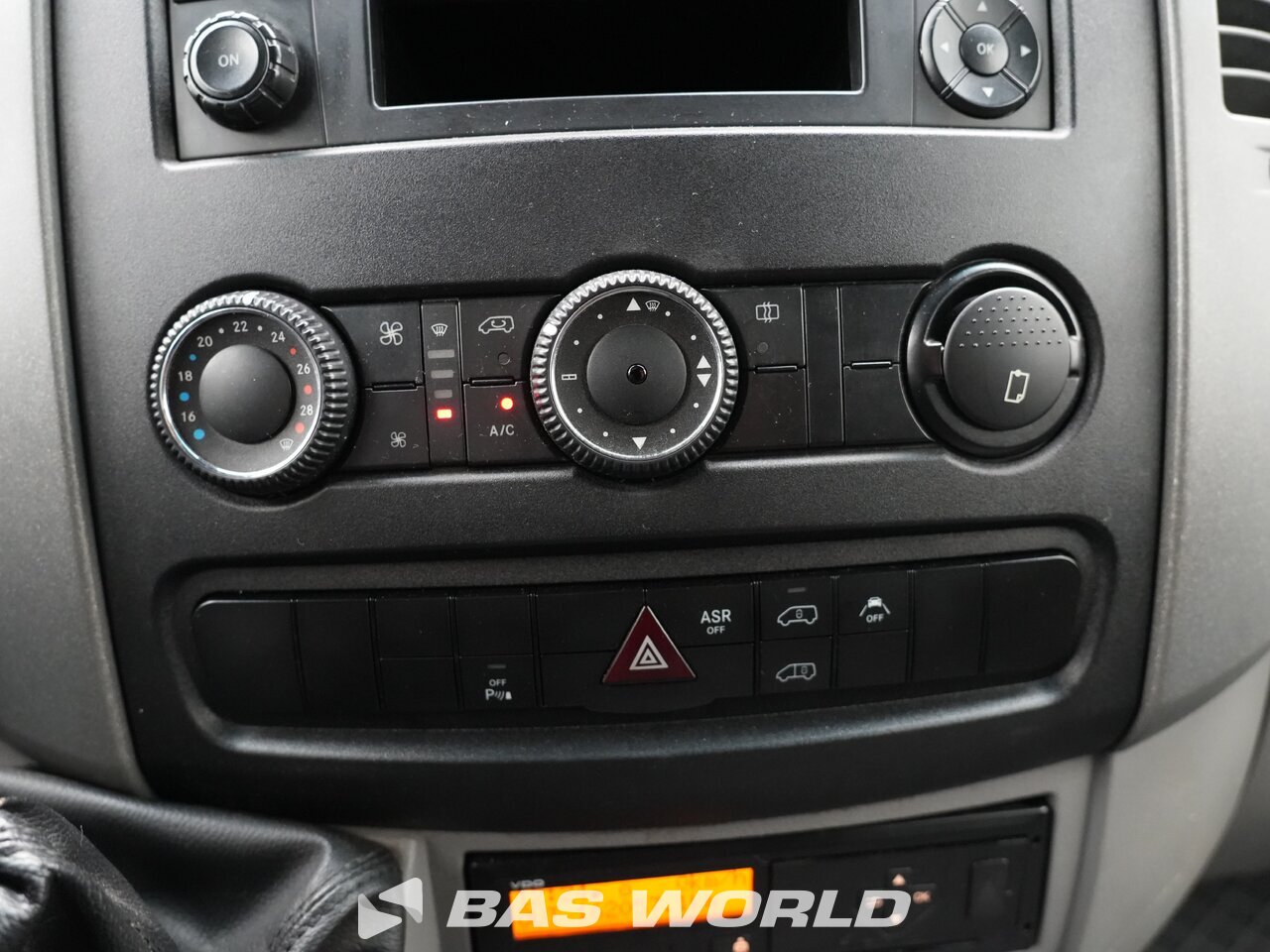 Other : Mercedes Sprinter 416 CDI شاحنة خفيفة بصندوق مغلق