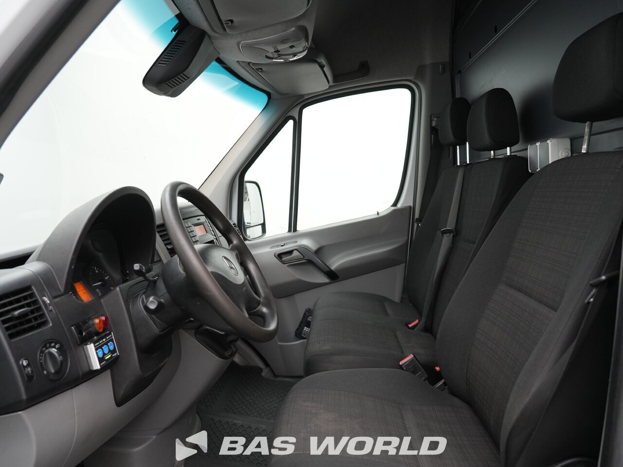 Other : Mercedes Sprinter 416 CDI شاحنة خفيفة بصندوق مغلق