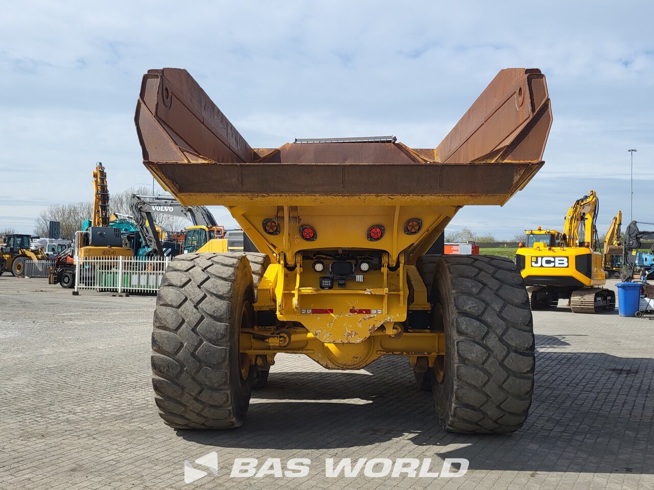 Other : Bell B45 E Camión volquete