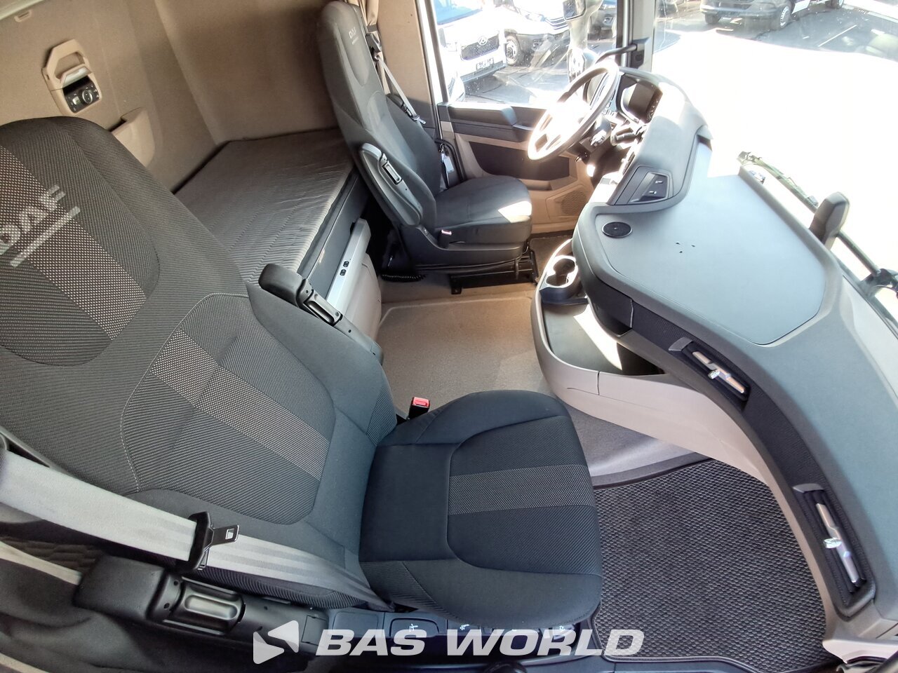 Other : DAF XG 480 Vetopöytäauto