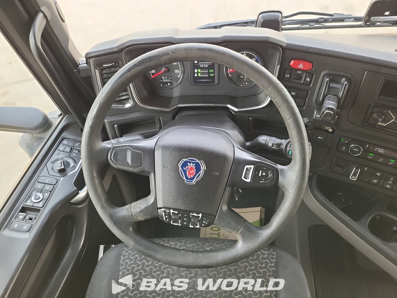 Other : Scania R410 tegljač